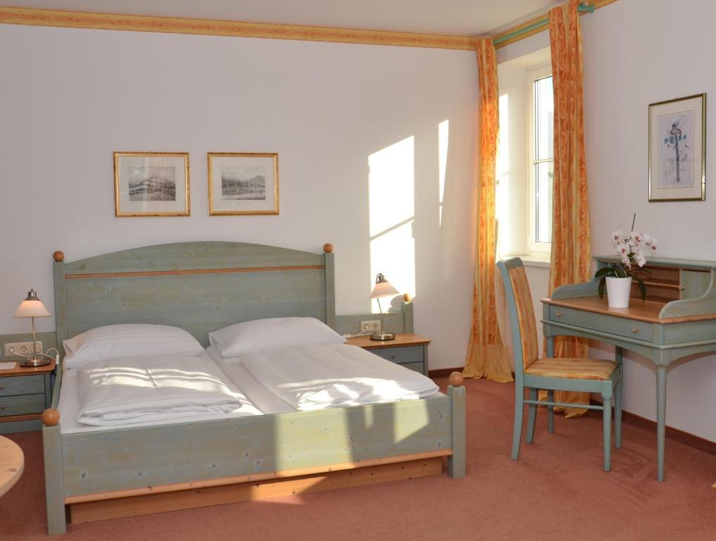 Hotel Dienstl Gut Launsdorf Værelse billede
